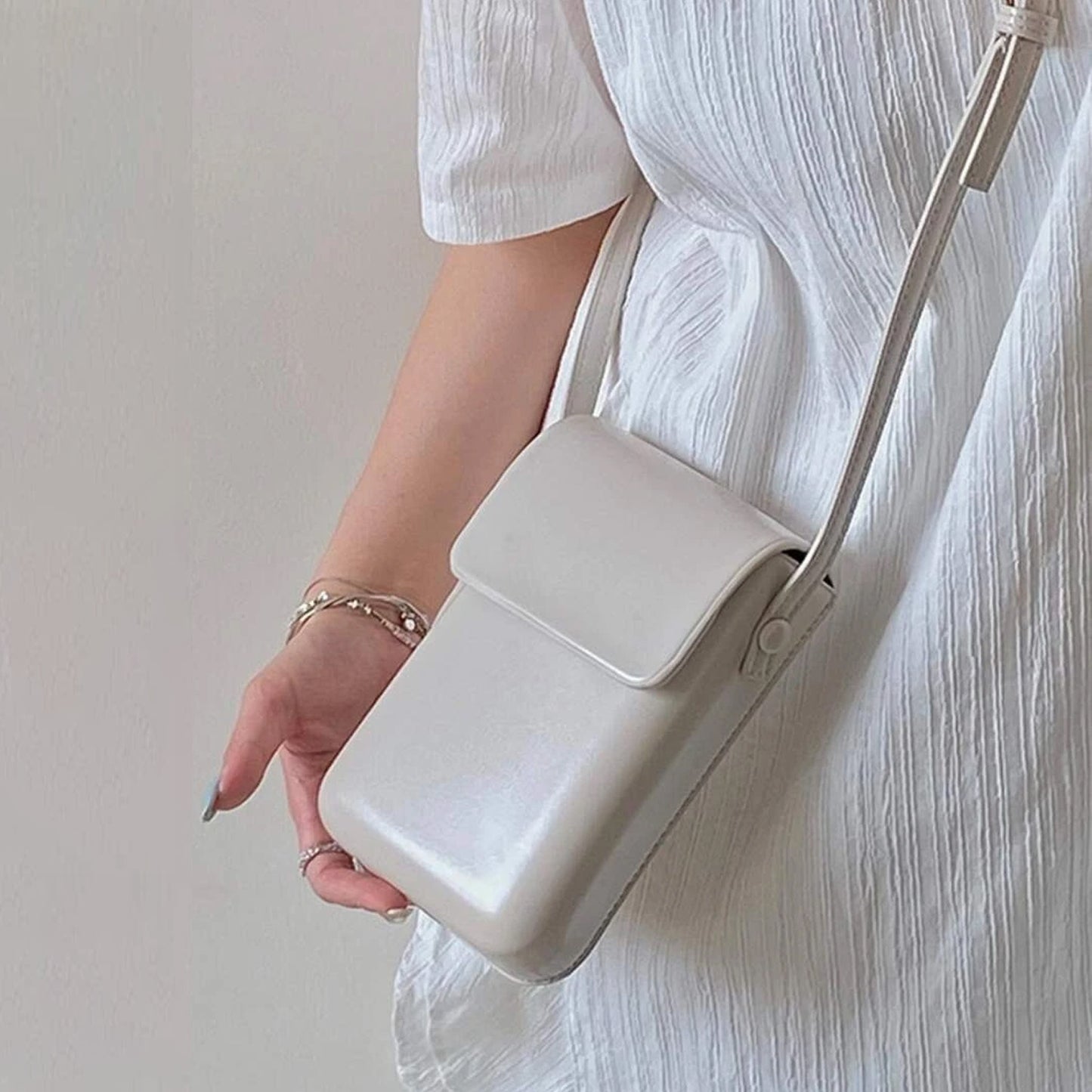 Minimalist Flap Square Bag