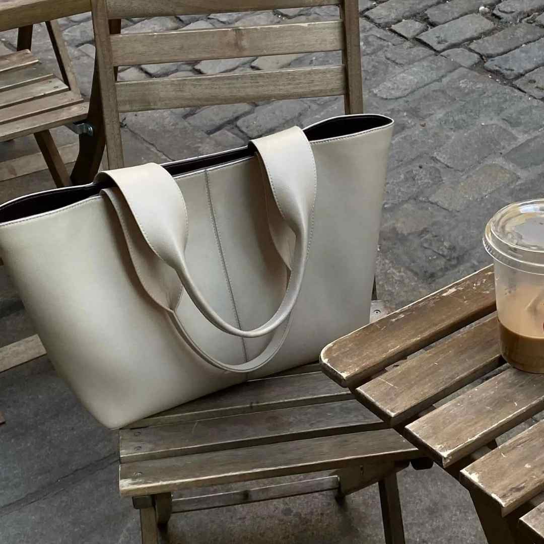 Kafet Tote Bag