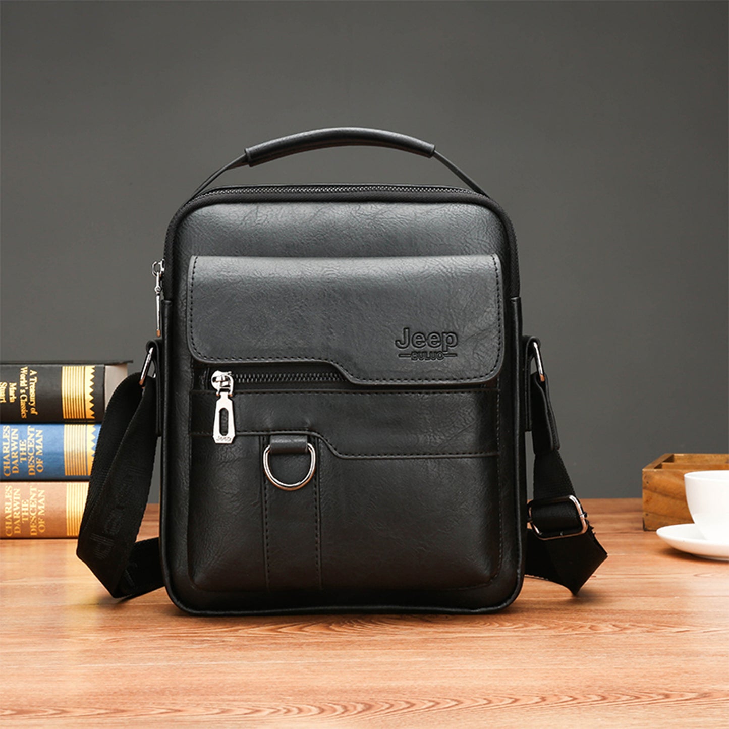 Urban Voyager Messenger Bag