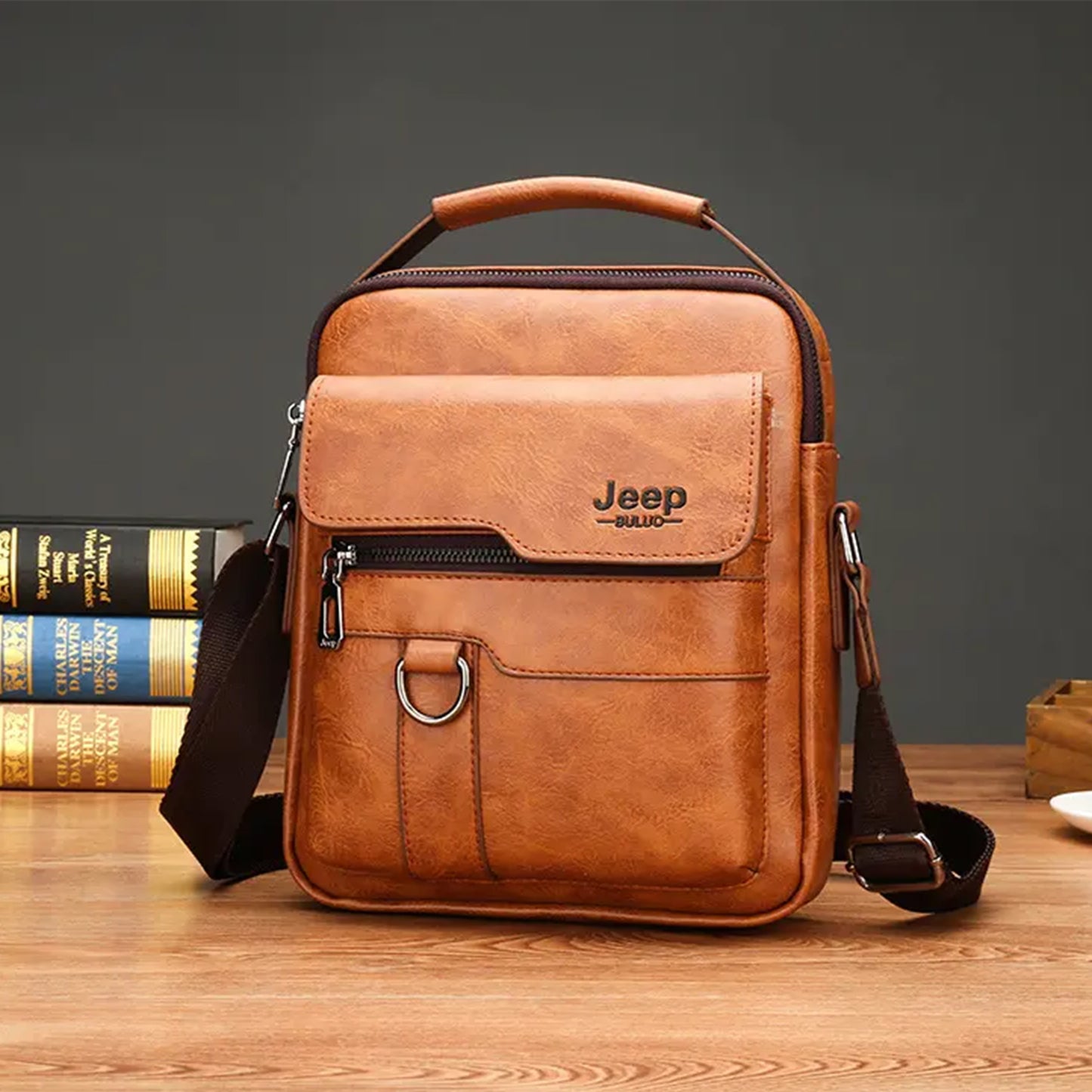 Urban Voyager Messenger Bag